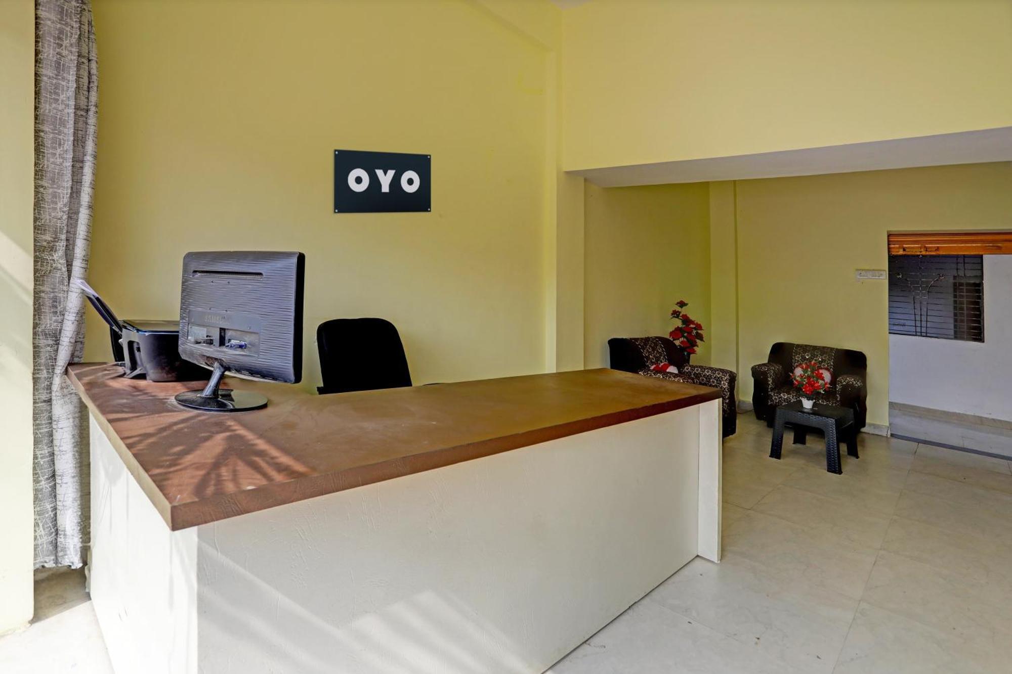 Spot On Hotel Leo Star Chandrapur Екстериор снимка